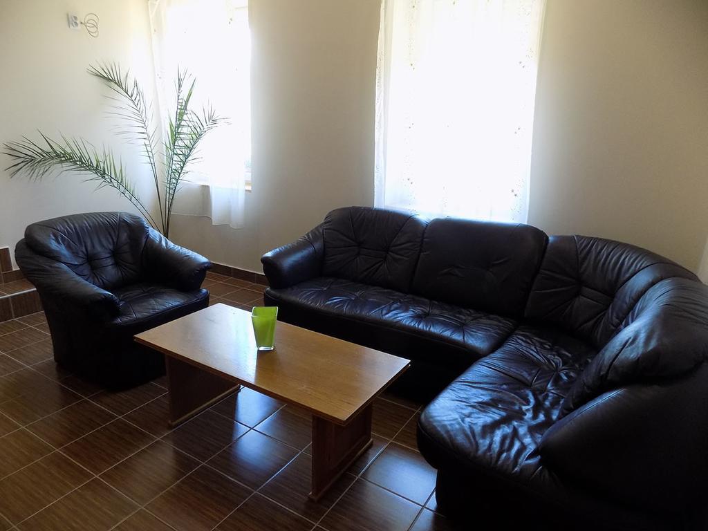 Bakterház Vendégház Nagyvisnyó Extérieur photo